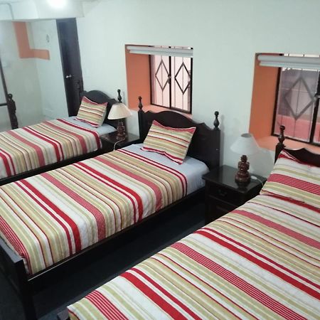 Hostal Victoria 키토 외부 사진
