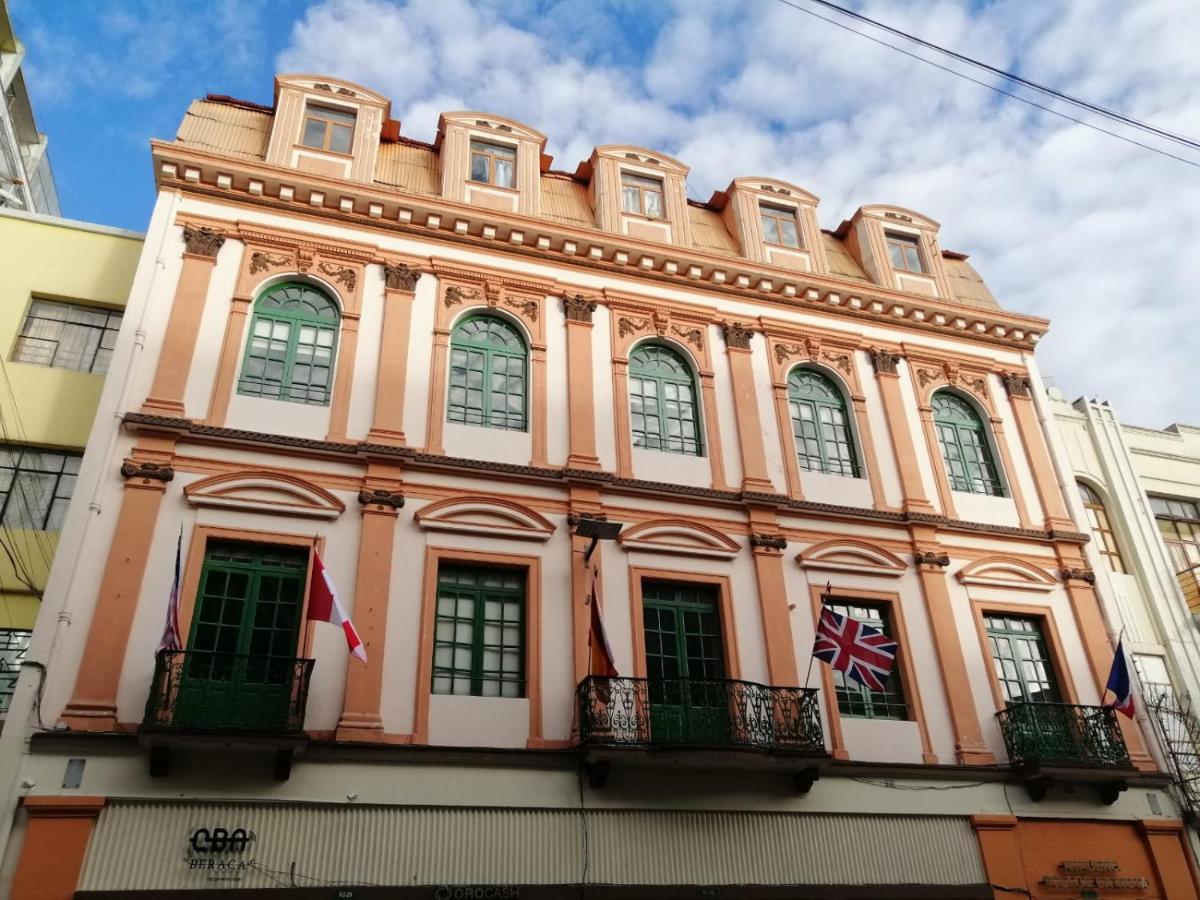 Hostal Victoria 키토 외부 사진