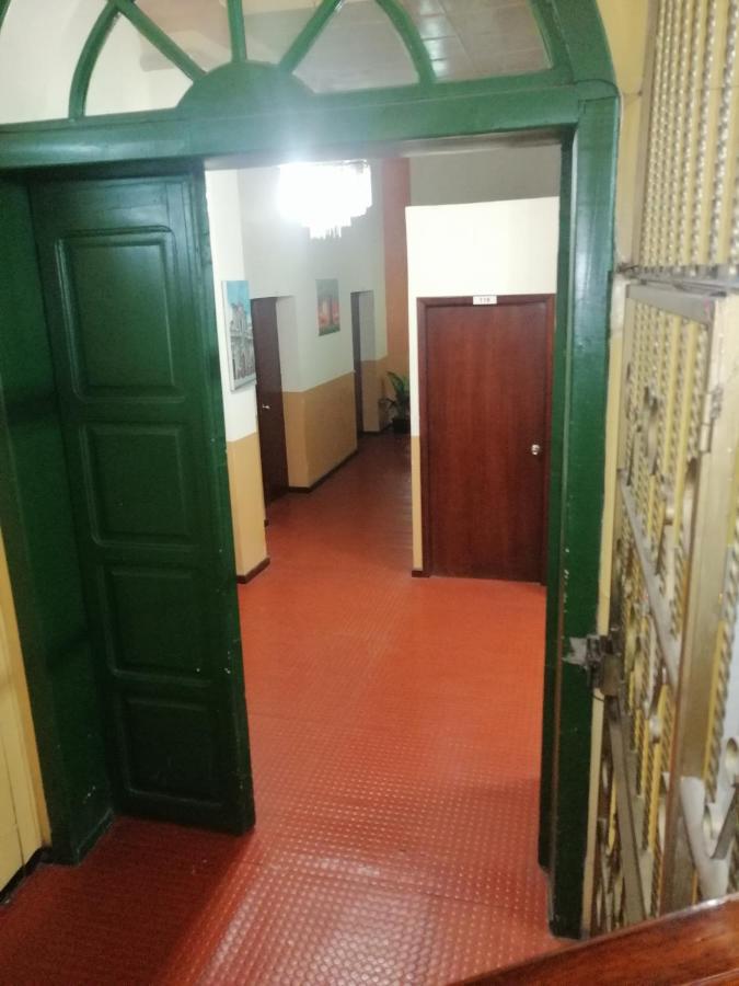 Hostal Victoria 키토 외부 사진