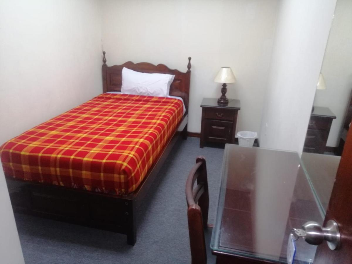 Hostal Victoria 키토 외부 사진