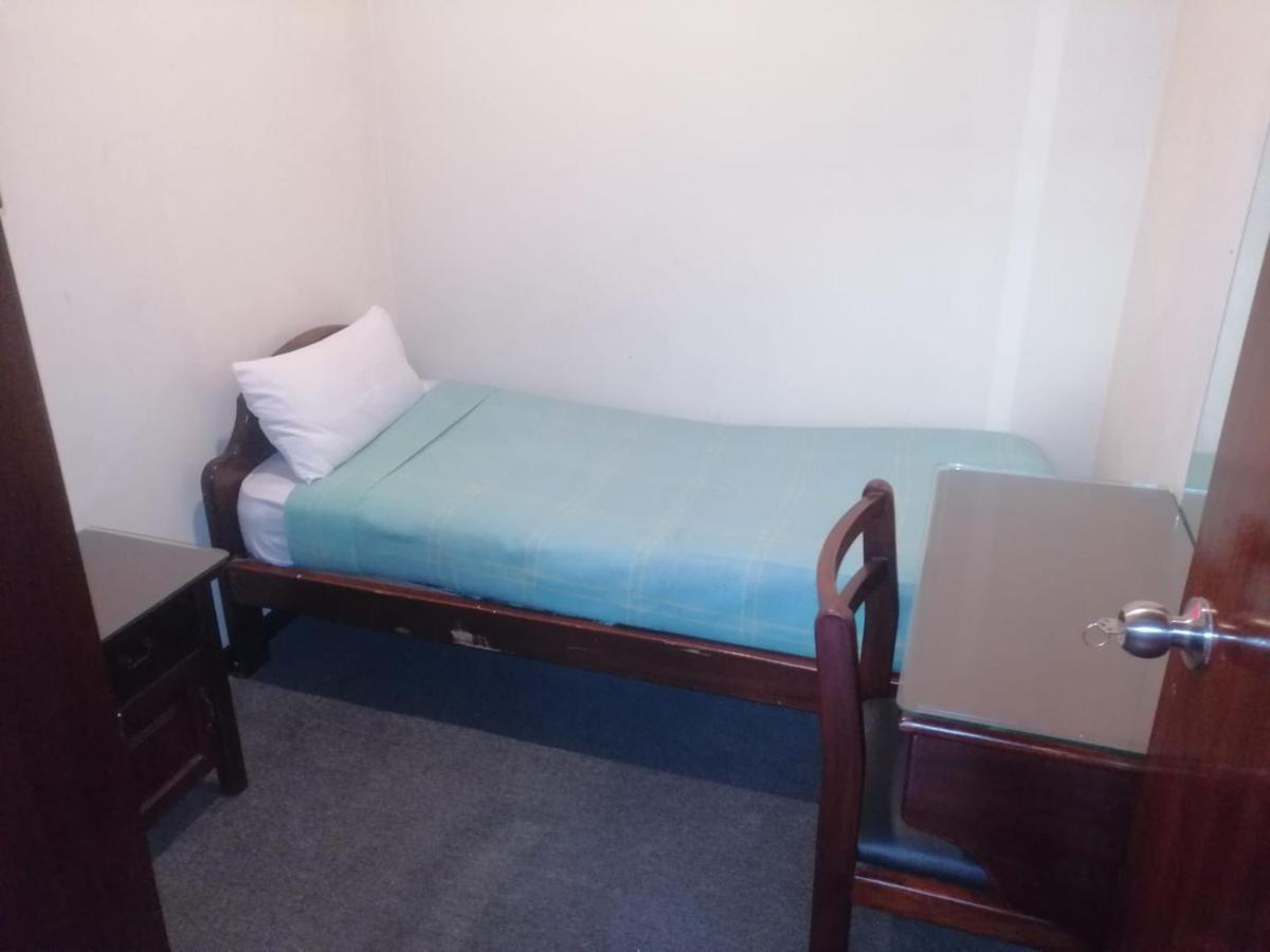 Hostal Victoria 키토 외부 사진